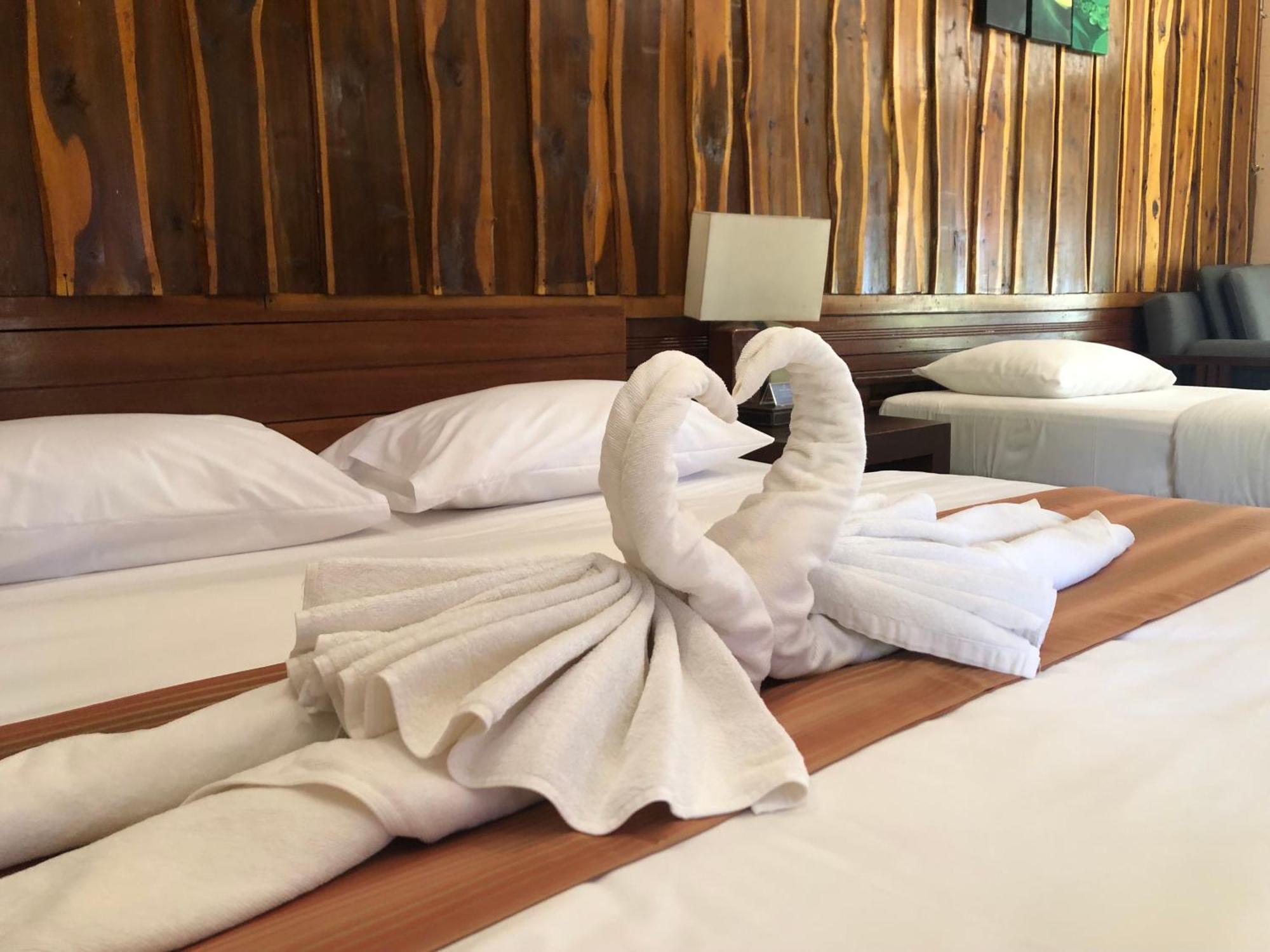 The Chevalley Beach Resort Satun Exterior photo