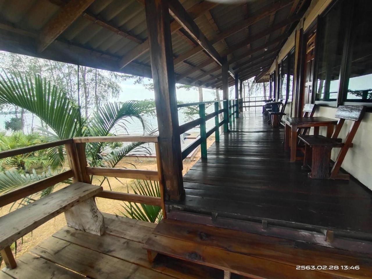 The Chevalley Beach Resort Satun Exterior photo
